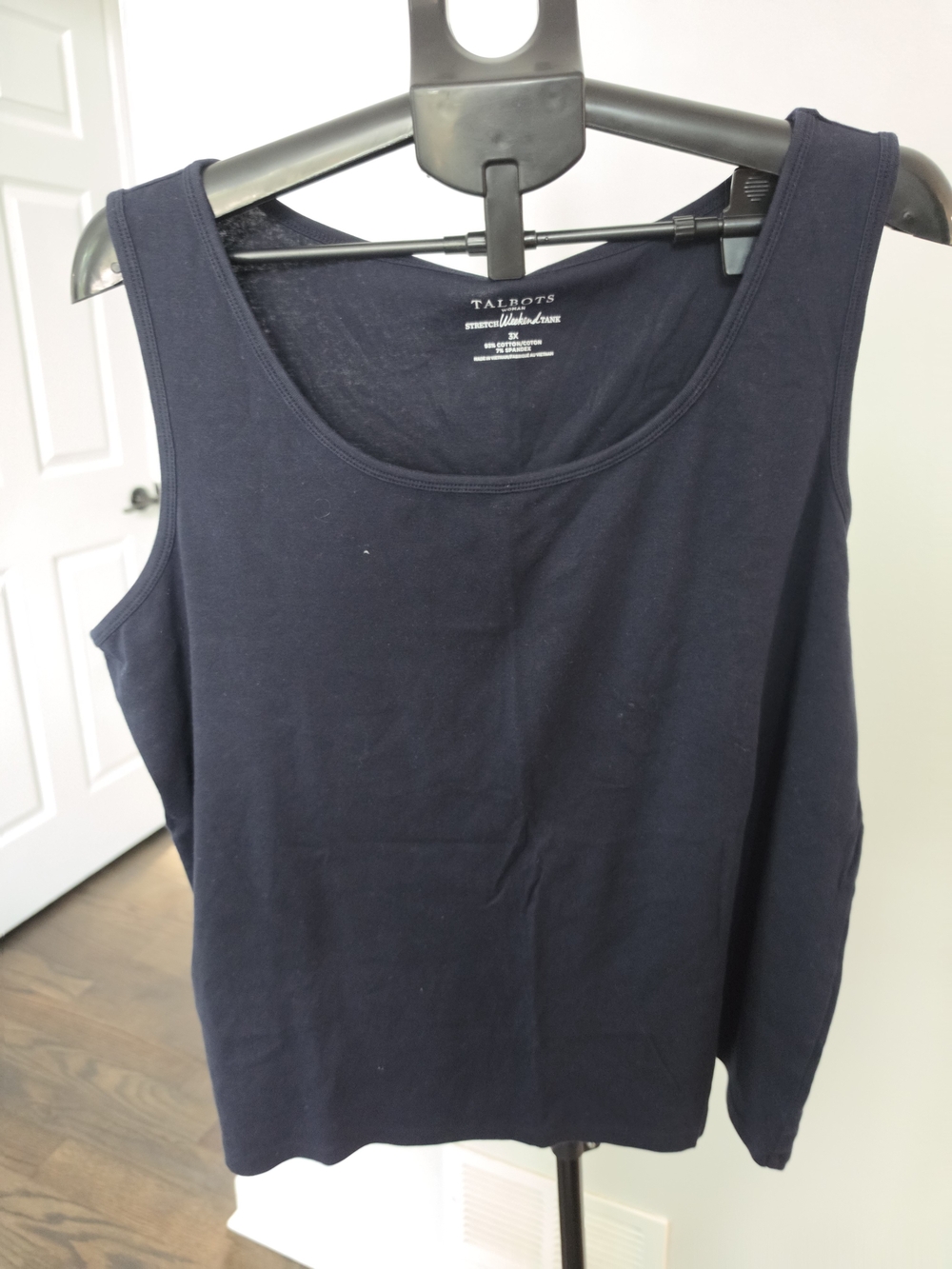 Talbots Navy Sleeveless Scoop Neck Tank